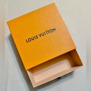USED Louis Vuitton Storage Box